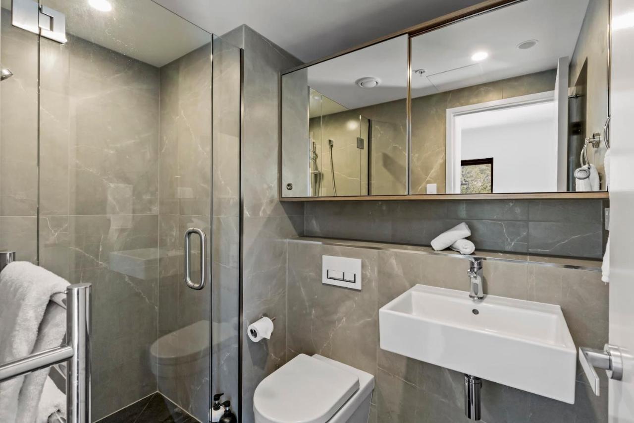 Mountain Views Penthouse - Apartment 22 Куийнстаун Екстериор снимка