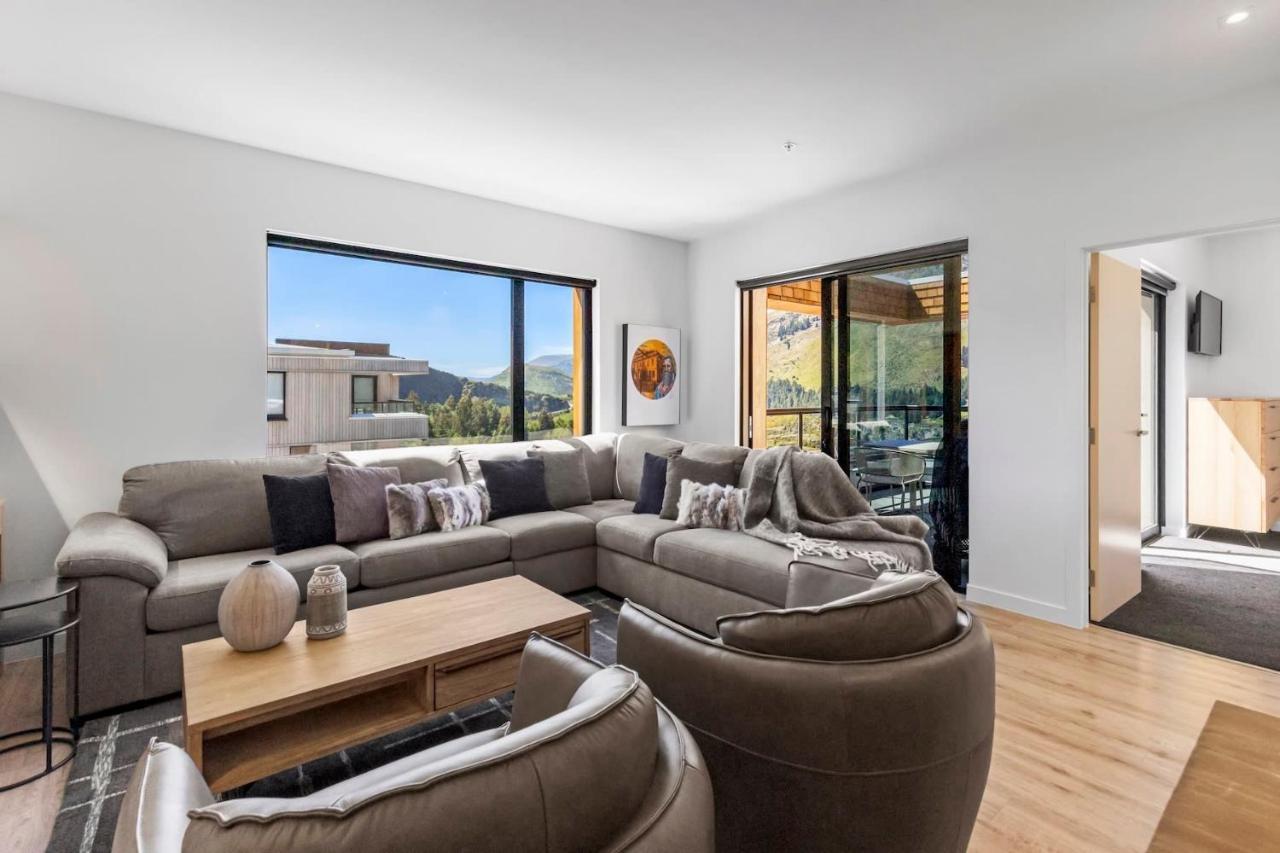 Mountain Views Penthouse - Apartment 22 Куийнстаун Екстериор снимка
